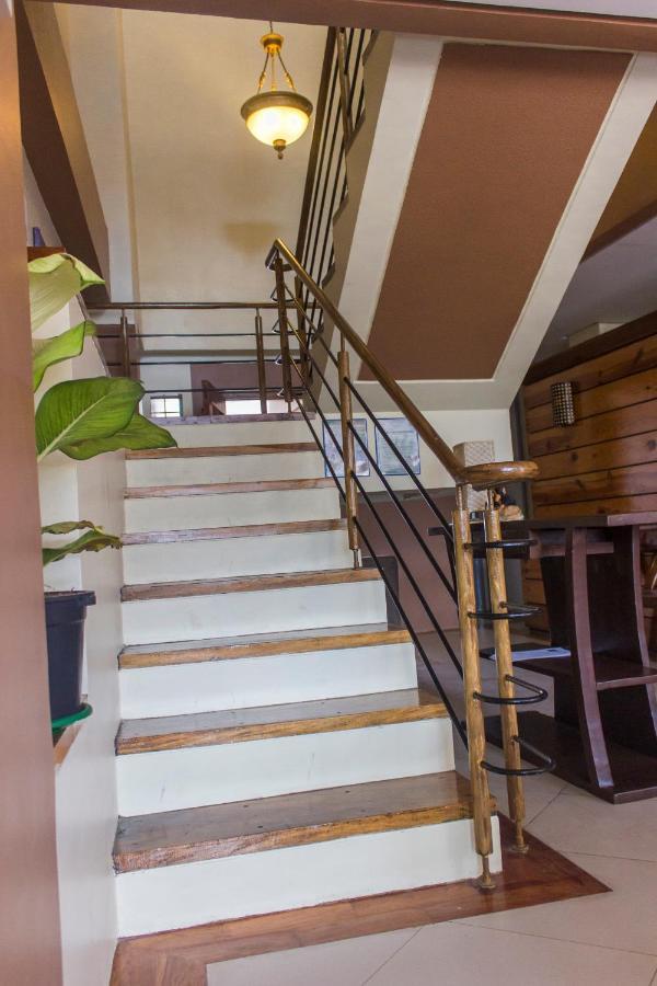 The Half House By Elmar Cabin Baguio City Buitenkant foto